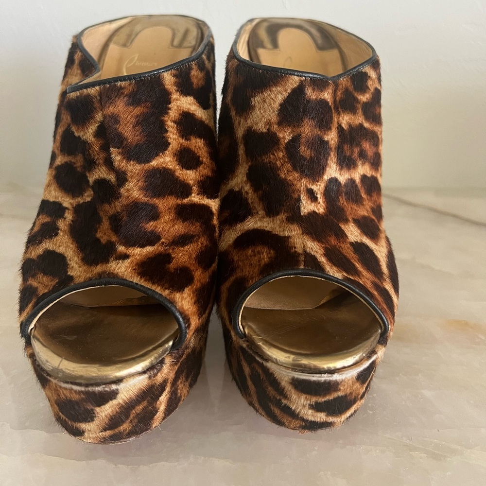 Christian louboutin wedge